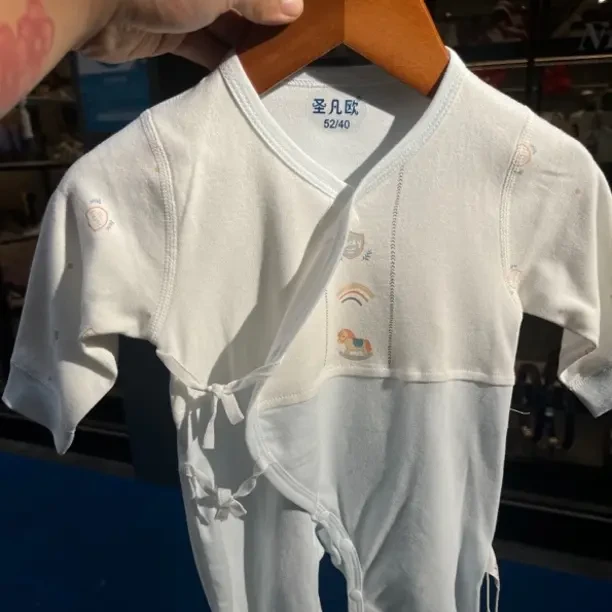 四季通用蝴蝶衣新生儿0-3个月发四套