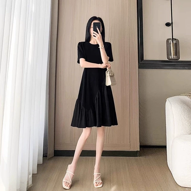 小个子赫本风黑色连衣裙女夏2025新款高级感法式气质显瘦a字裙子