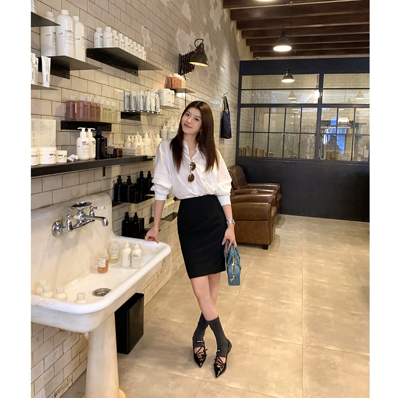 ADA MISS显身材微弹高腰显瘦包臀半身裙后开叉小黑裙女早春新款