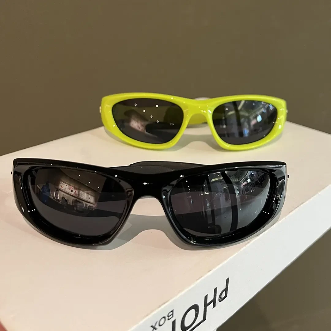 户外登山科技感y2k墨镜徒步防紫外线男女骑行防风太阳眼镜凹造型