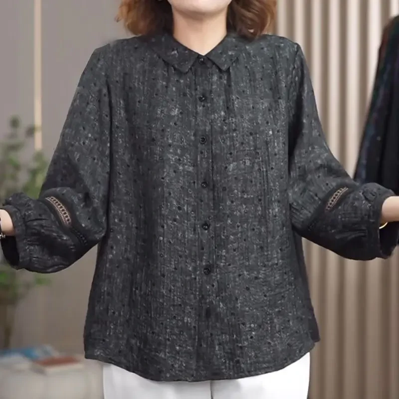 2025新款时髦洋气娃娃领上衣女早春新款宽松妈妈装波点单排扣小衫