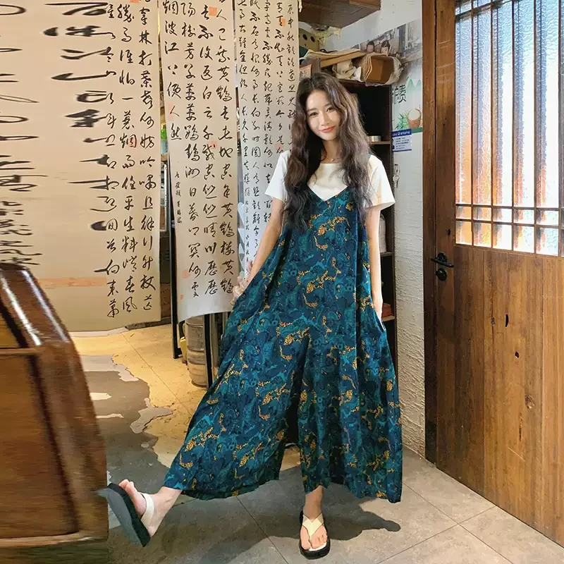 慵懒风蓝色印花背带裤女2025新款夏季薄款宽松休闲洋气减龄阔腿裤