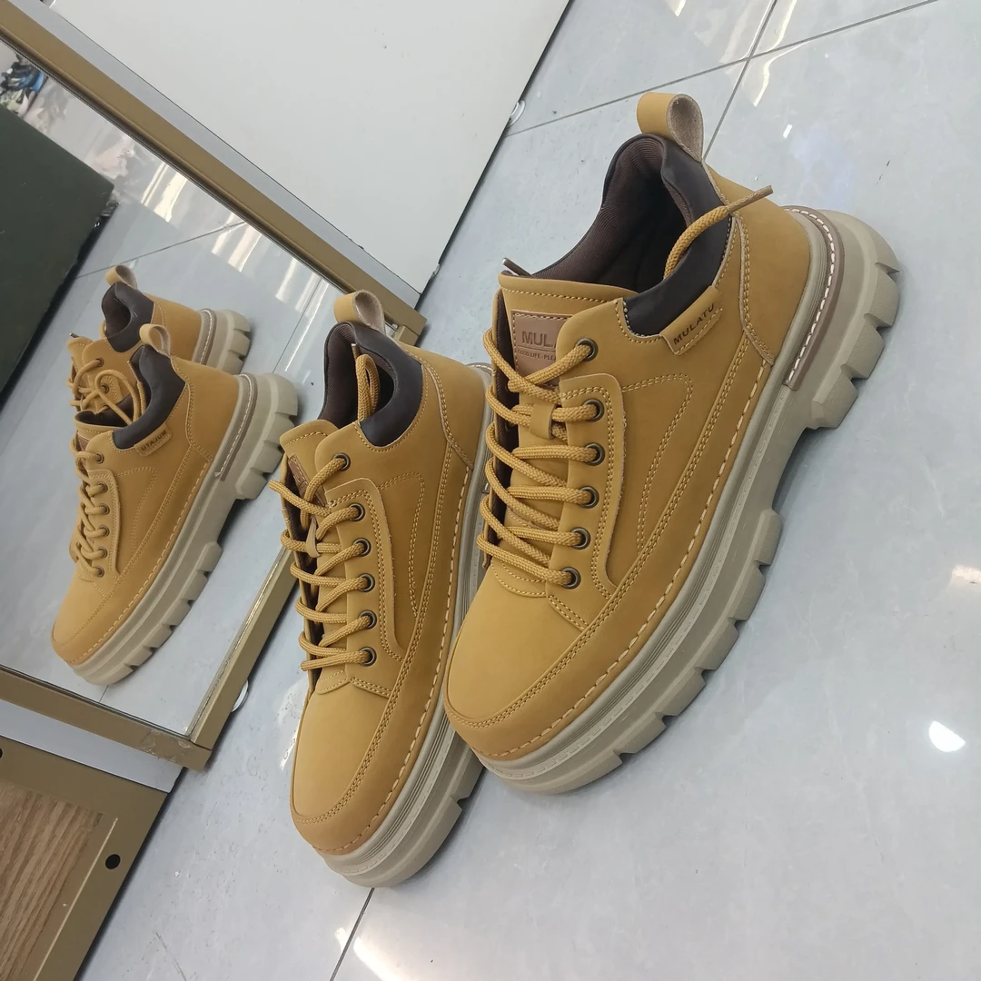 男士马丁靴秋冬季复古英伦风内增高厚底耐磨中帮工装休闲潮鞋