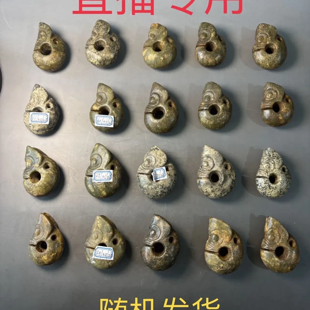 红山文化玉猪龙手把件古玩玉器摆件