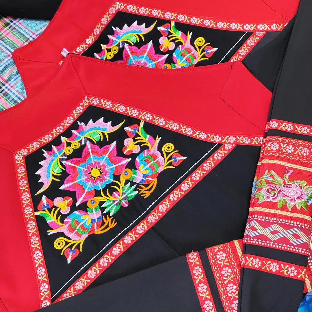 少数民族壮族布依族围腰传统刺绣民族风服饰外穿配饰围裙