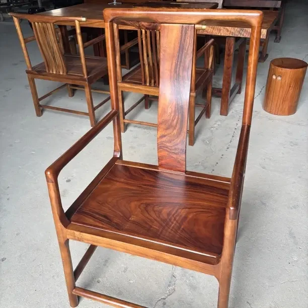 明式古典南官帽椅新中式胡桃木客厅扇形主椅