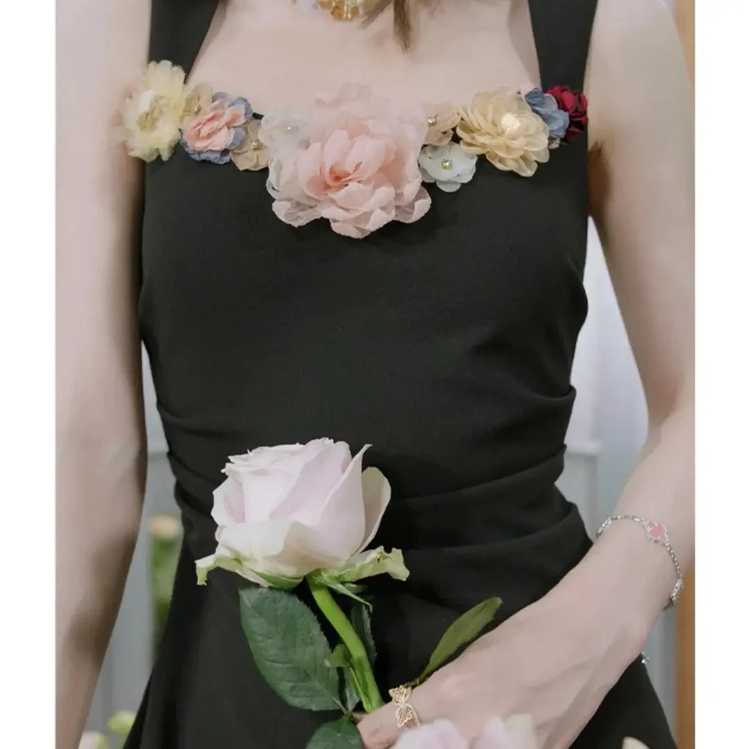 【浮士德玫瑰】吞吞仙女 法式花卉连衣裙吊带小黑裙气质收腰夏季