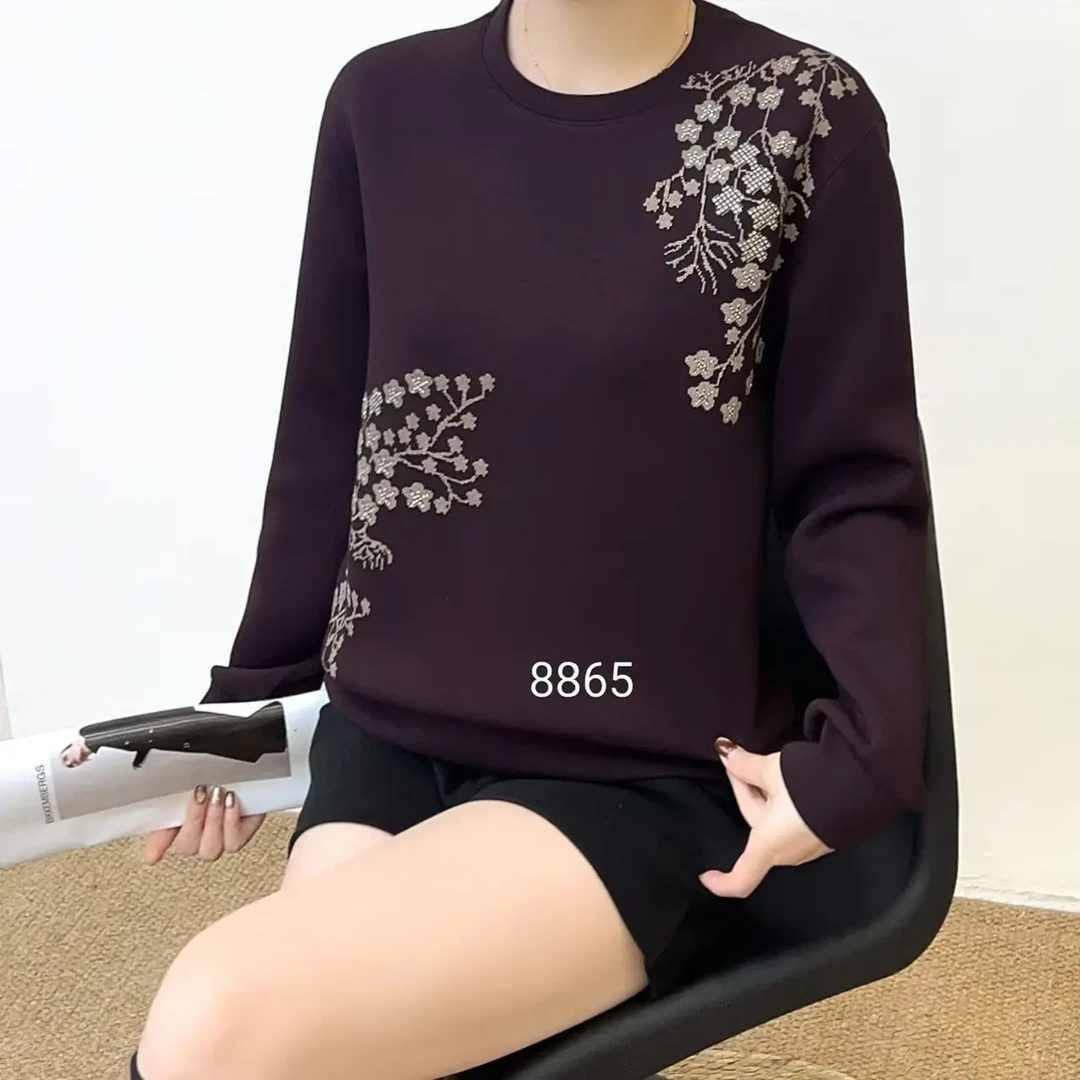 秋冬新款软糯舒适百搭上衣