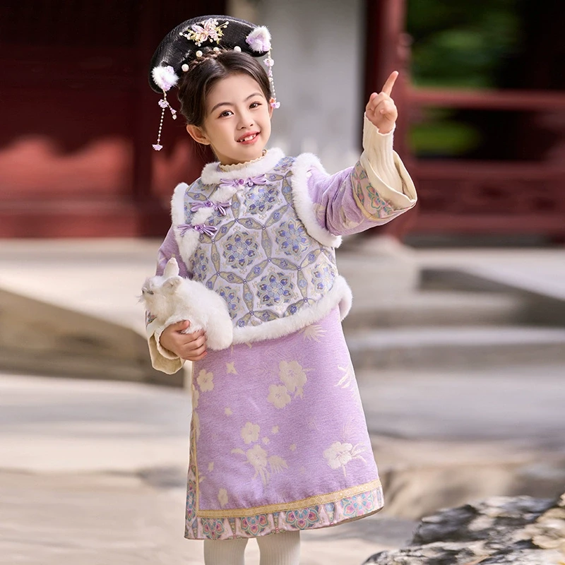 笛牧女童拜年服2024冬季新款加厚保暖时尚儿童旗袍汉服新中式套装