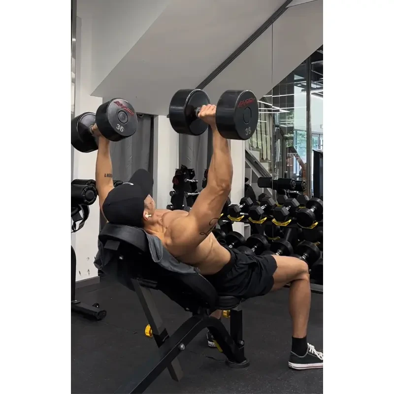 健身房锻炼尼龙速干短裤男款夏季冰丝透气运动裤跑步训练三四分裤