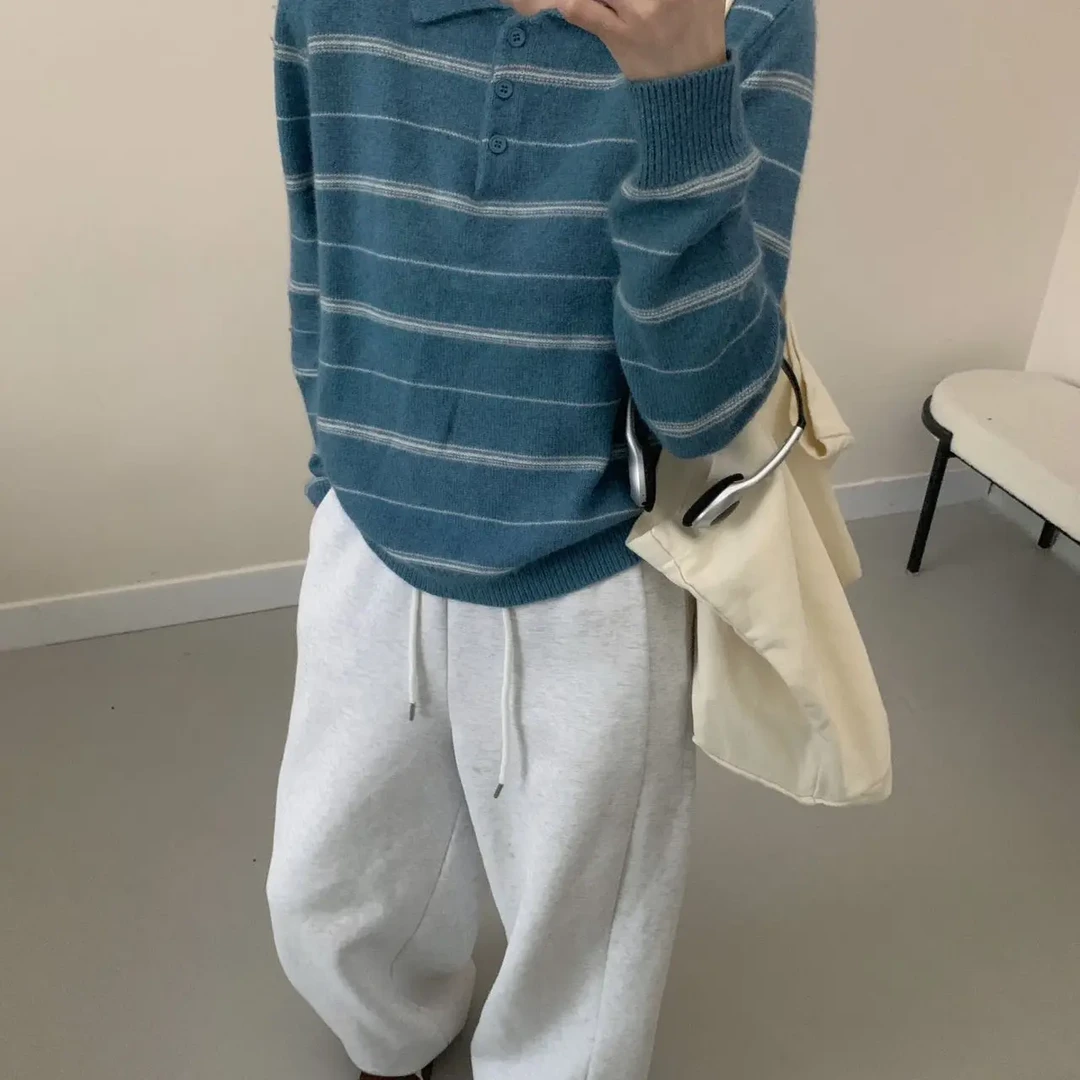 翻领拼色条纹羊毛衫