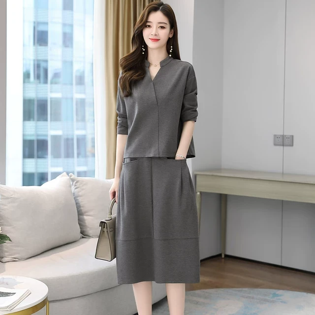 套装女2025新款春秋装气质时尚休闲裙子早秋时髦洋气宽松两件套