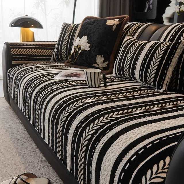 2025新款现代轻奢沙发垫子四季通用皮沙发坐垫雪尼尔防滑沙发盖布