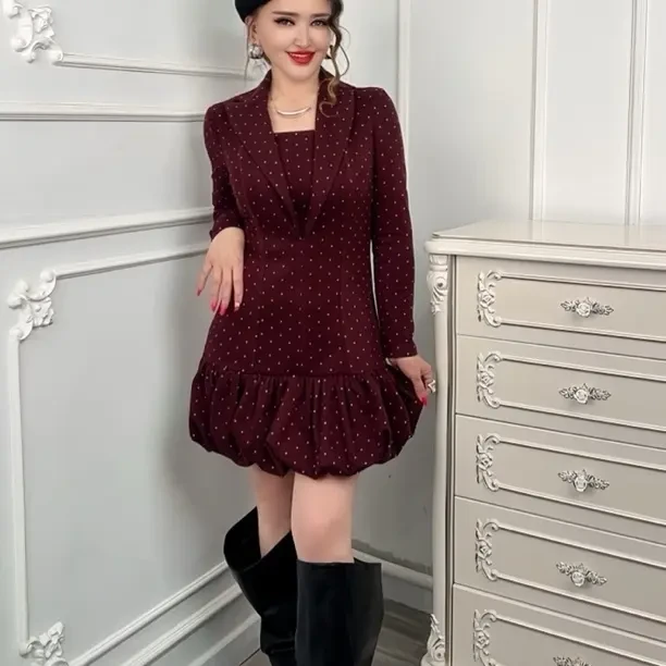 法式轻奢风重工订珠水钻早秋碎花长袖收腰显瘦气质高级