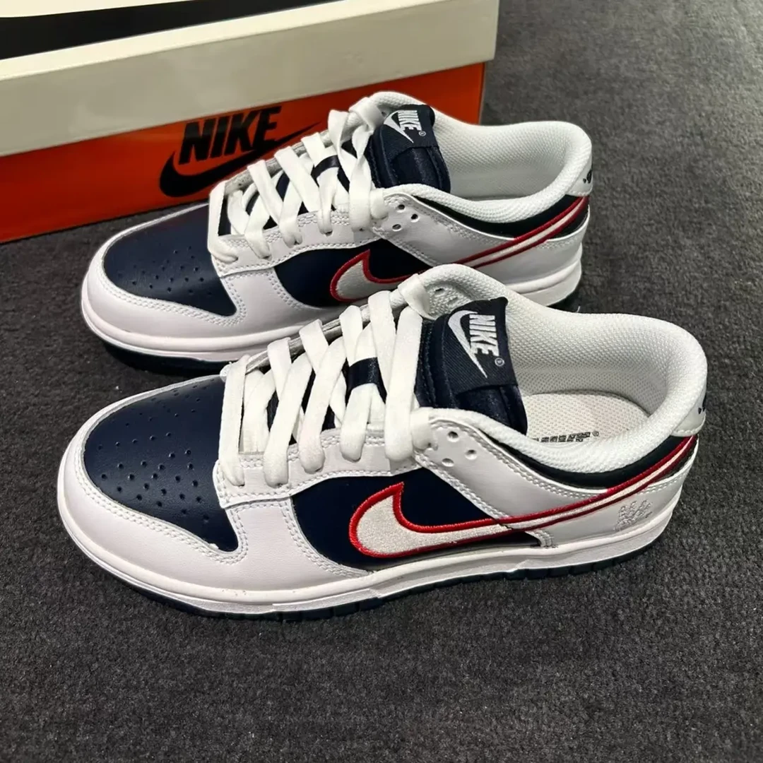 NIKE Dunk Low 白蓝 女子 低帮百搭 复古休闲板鞋 DZ2780-100
