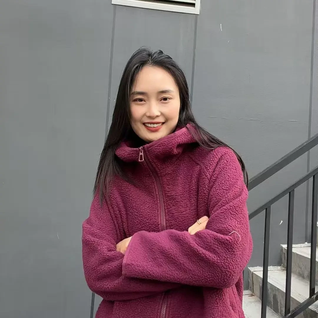 30730-保暖连帽长袖女拉链短外套加绒外套加厚