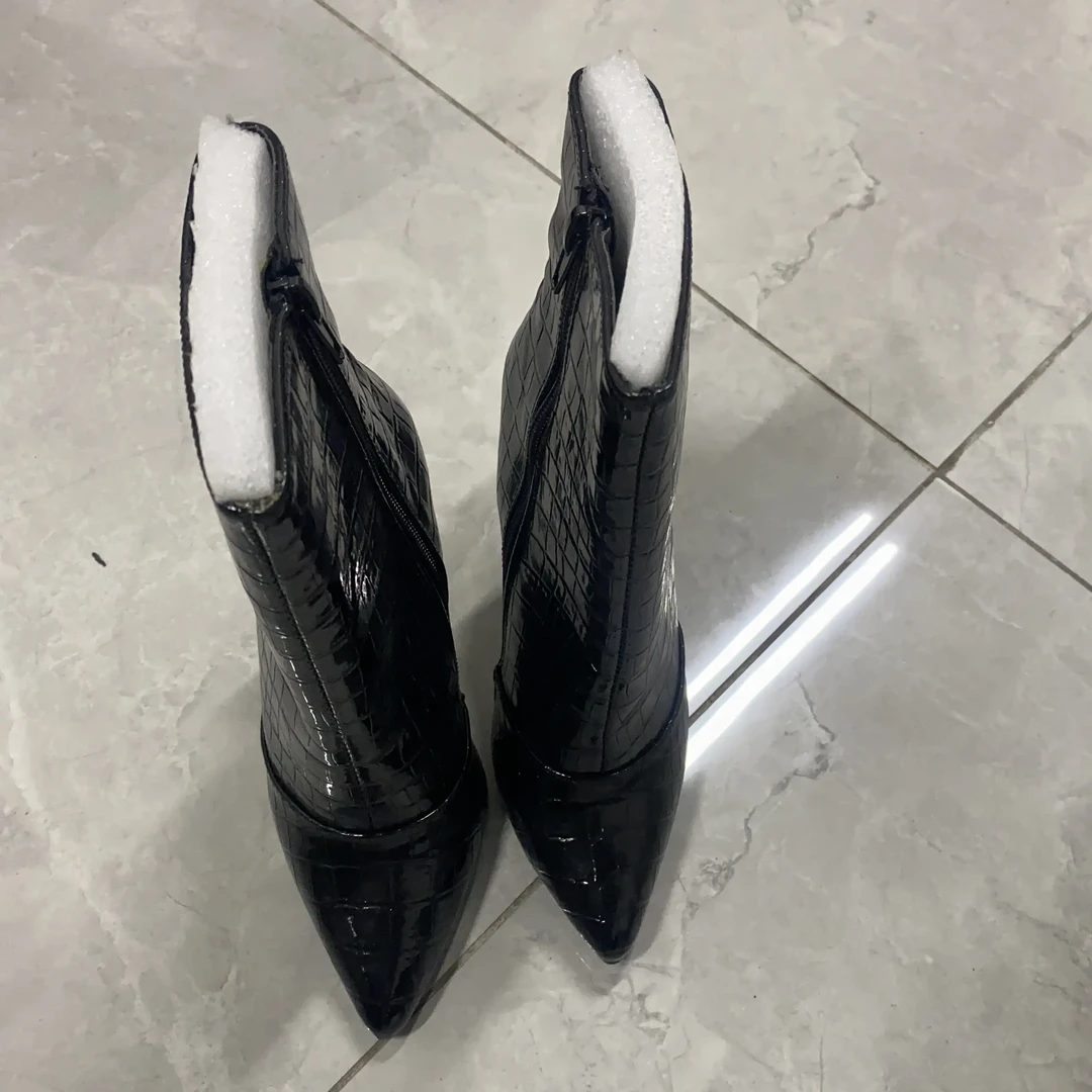 56号36码秋冬季尖头细跟短靴后拉链纯色简约百搭显瘦气质女靴