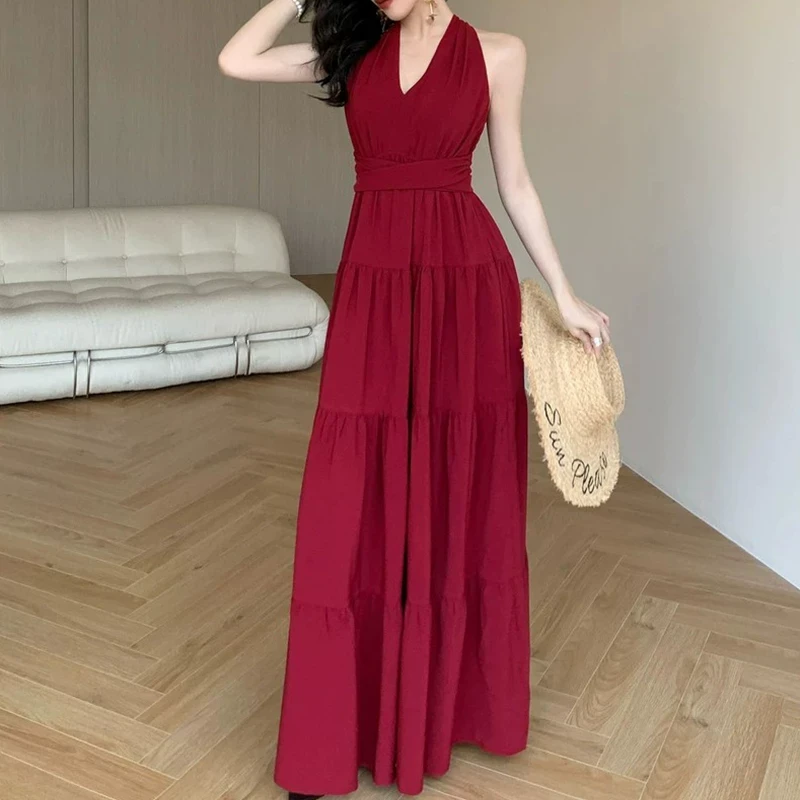 纯欲高级感红色V领挂脖连衣裙女夏季法式赫本风收腰显瘦开叉长裙