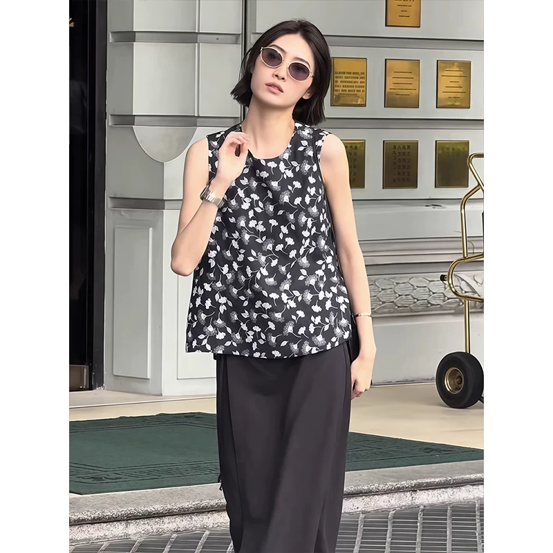 碎花无袖背心衬衫女2025新款夏季高级感独特漂亮法式气质雪纺上衣