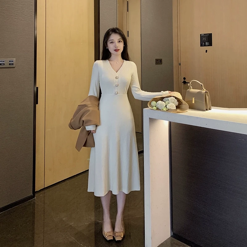 林关关 修身针织连衣裙打底裙8466
