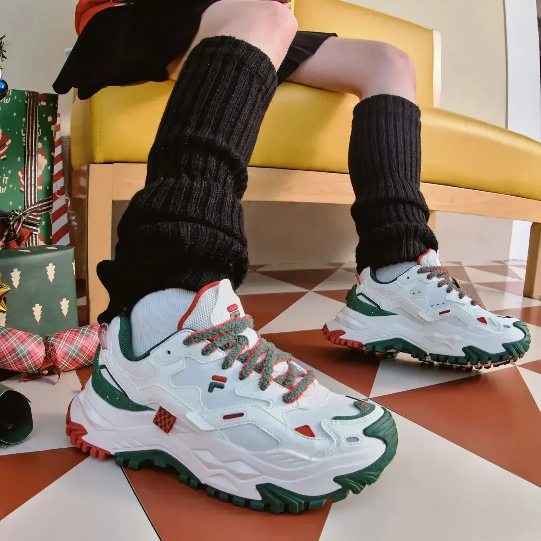 FILA FUSION斐乐【圣诞硬糖鞋】女款运动休闲舒适老爹鞋T12W511004