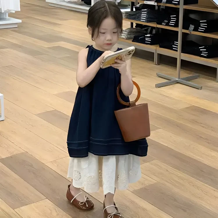 2025女童夏季连衣裙韩版休闲时髦洋气复古纯色背心裙半身长裙套装