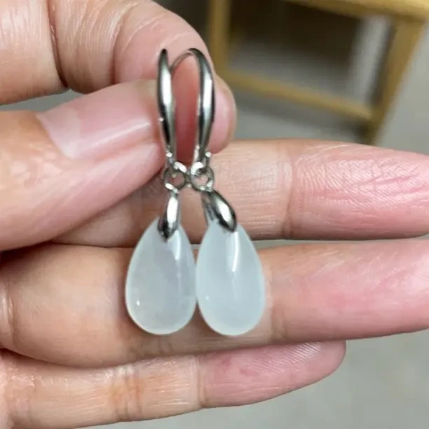 翡翠糯冰水滴耳坠新中式国风气质耳饰简约百搭耳扣长款耳环女甜美