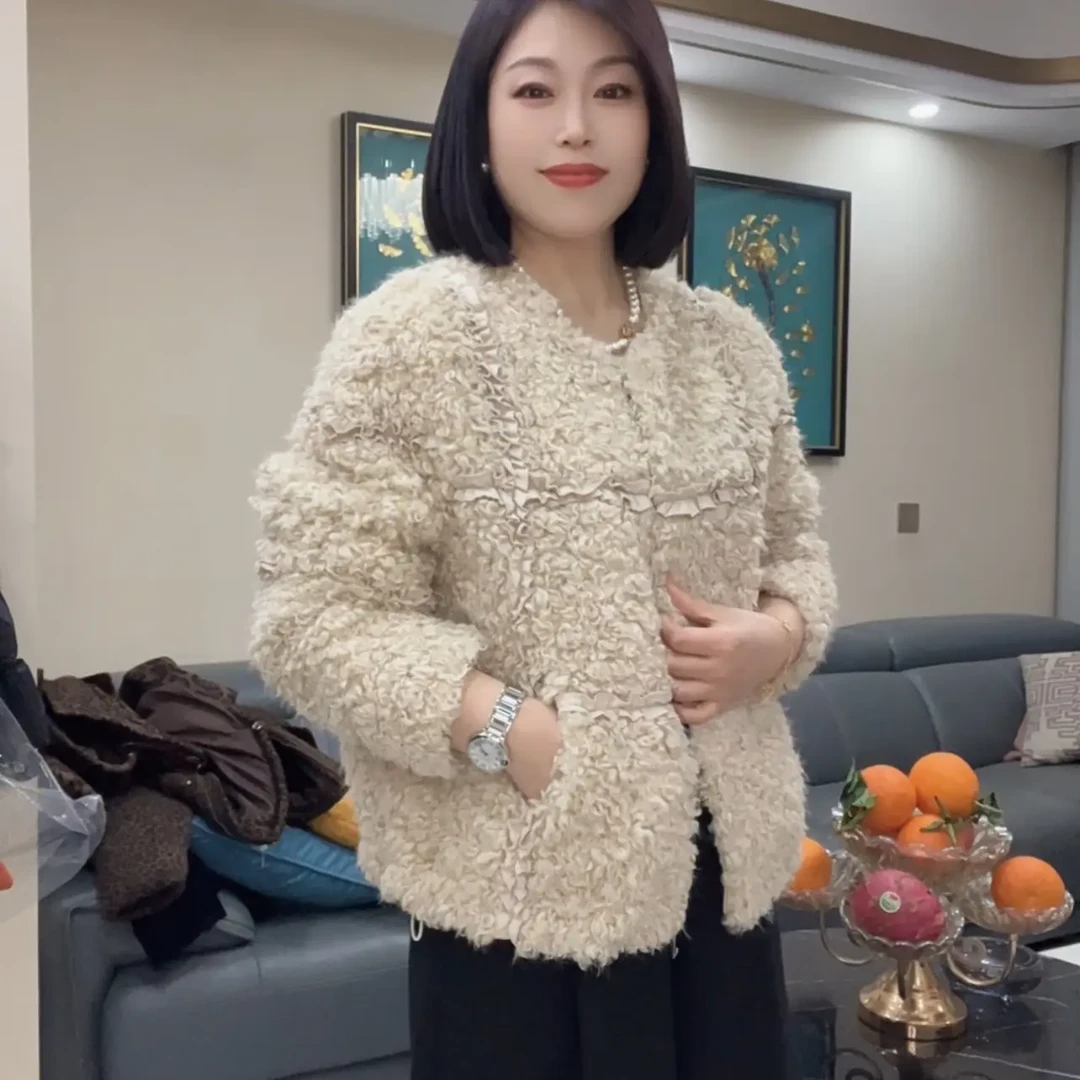 休闲时尚减龄简约百搭短外套