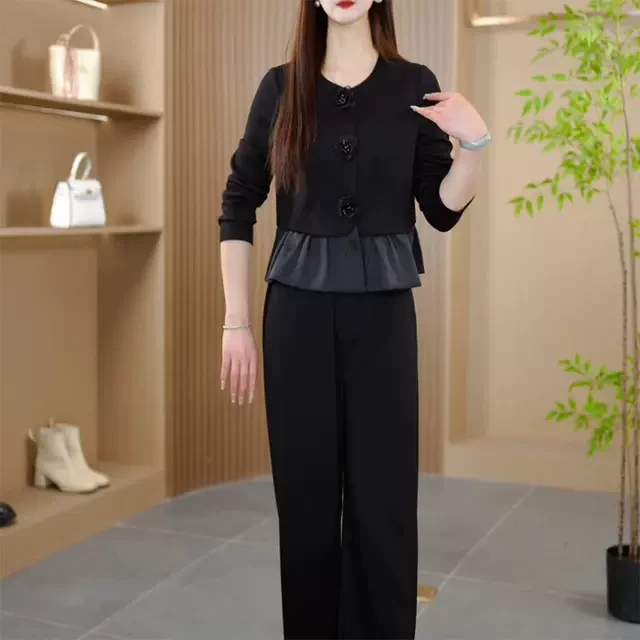 时尚休闲套装女2025春季新款气质显瘦设计感长袖上衣阔腿裤两件套