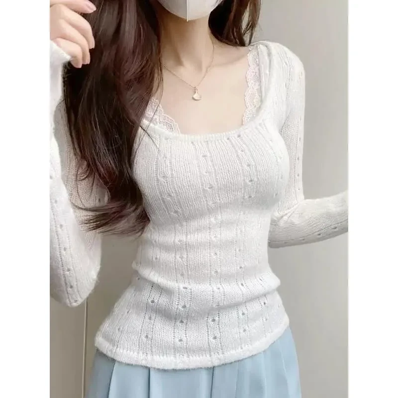 纯欲风修身长袖毛衣女秋冬季2025新款u型领蕾丝拼接白色内搭上衣