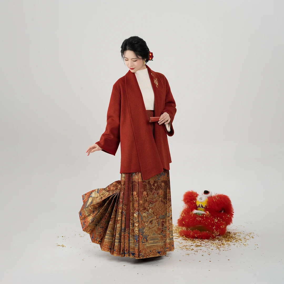 织造司[燃棉醒狮]红色过年战袍明制妆花织金马面裙汉服斗篷外套女