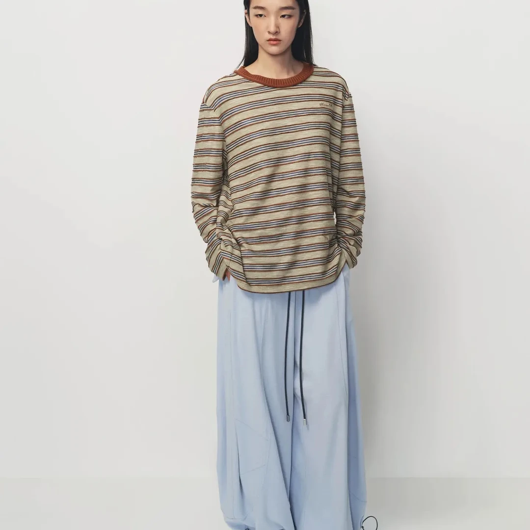 AVVENN AK11001507立体条纹logo撞色卷边长袖宽松T恤