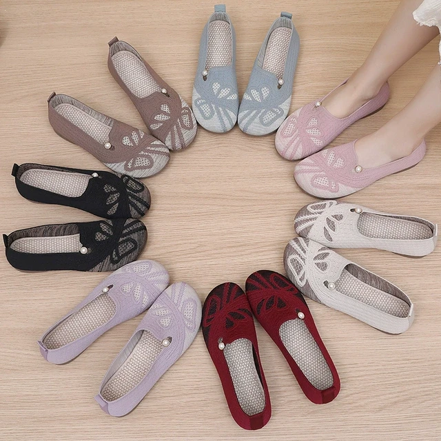 夏季老北京布鞋女士平底透气飞织网面平跟鞋中老年舒适防滑妈妈鞋