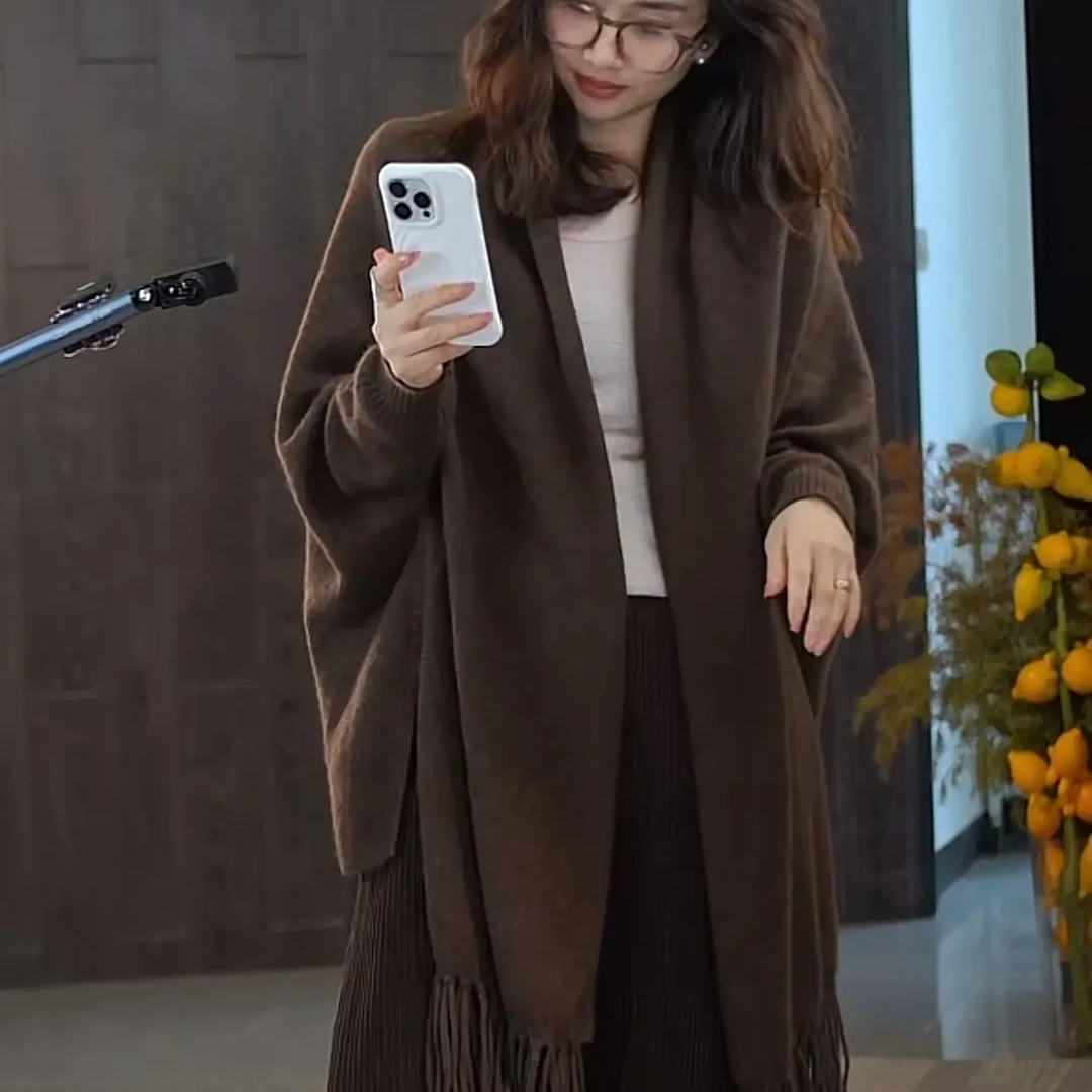 【SHYLOCK FASHION】防风极简风保暖纯色法式披肩