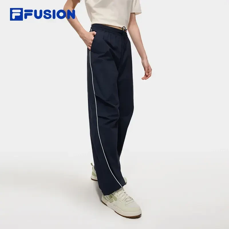 斐乐潮流新款直筒透气凉感女春夏防晒显瘦伞兵休闲裤T11W535802