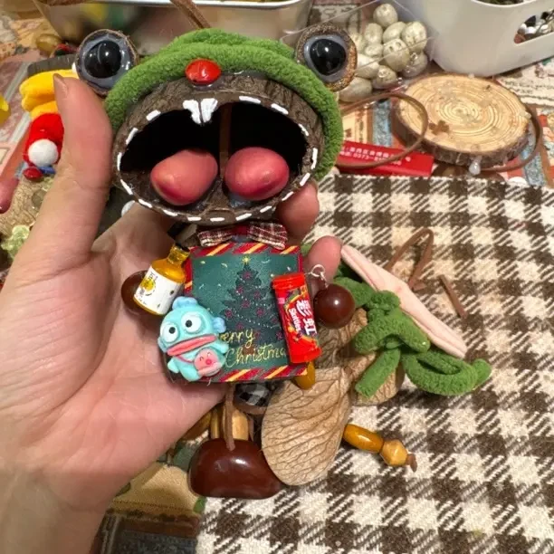 【大娃】果壳娃娃风铃挂件拍下联系客服发截图