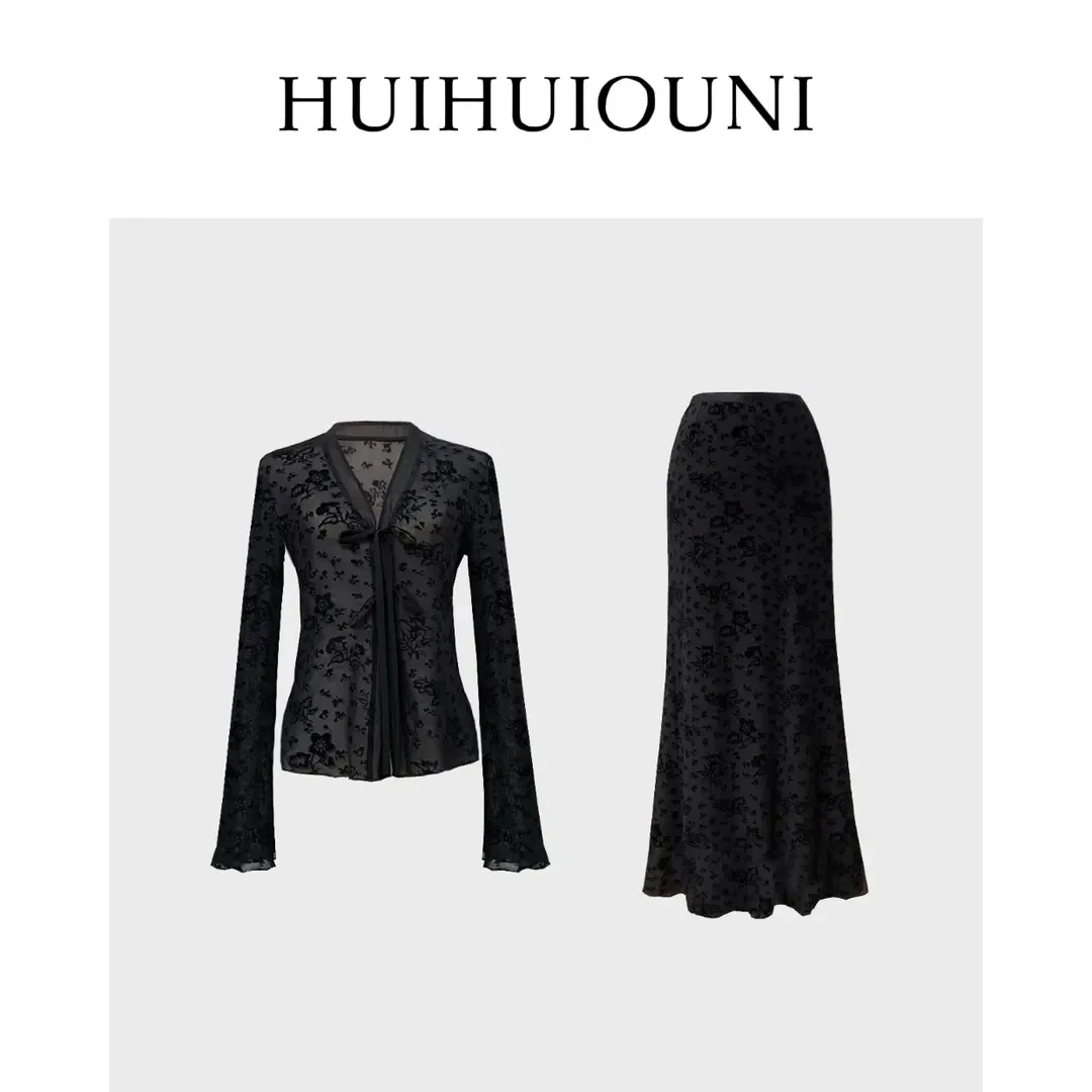 性感的氛围感  Designer性感优雅秋款蕾丝搭配小衫套装