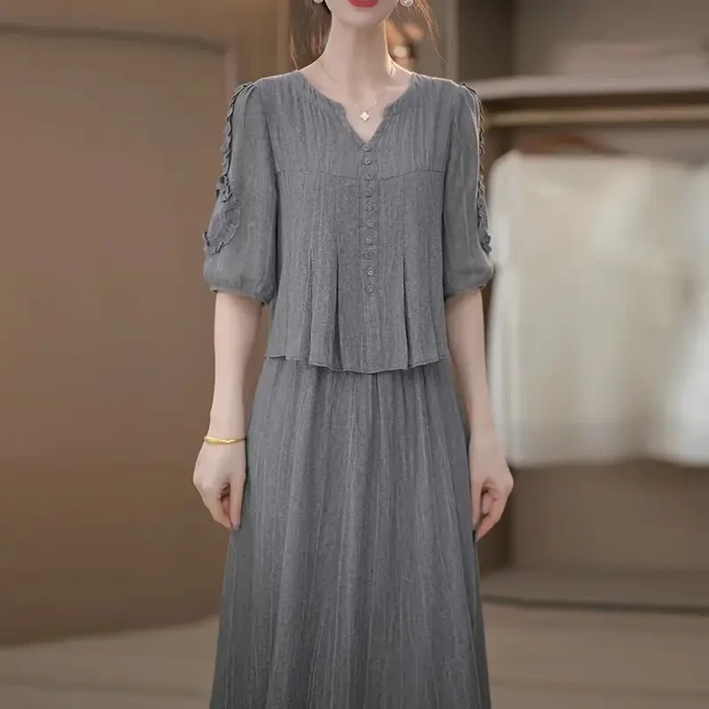 新款优雅百搭时尚修身显瘦简约气质连衣裙2025夏季新款假两件裙子