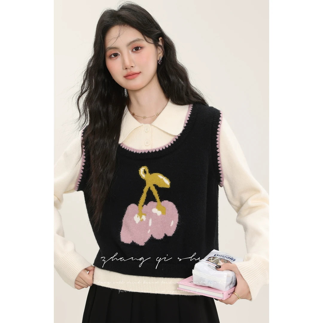 张汽水《黑巧蛋糕》秋冬黑色假两件套头毛衣女设计感拼接上衣Z14018