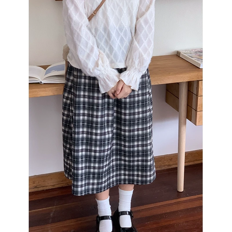 嘿山姥姥黑白格子半身裙子秋冬松紧腰a字百搭显瘦复古中长裙
