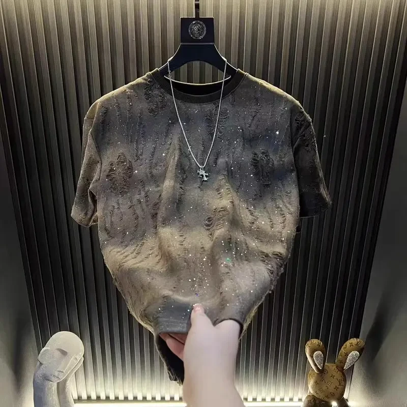 2025新款短袖男潮流轻奢潮流亮片满天星烫钻T恤圆领破洞上衣男袖