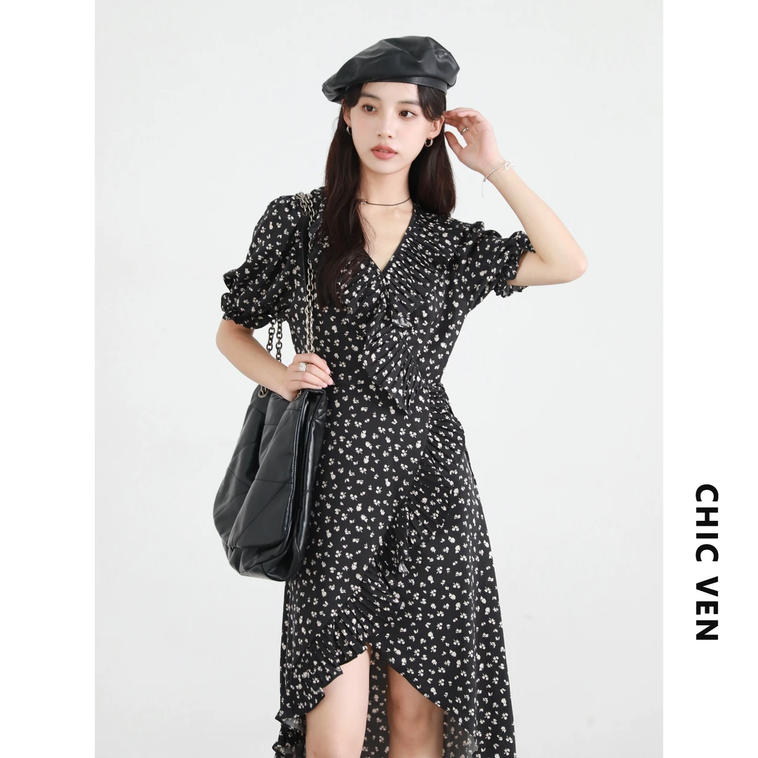 夏季新款法式V领黑色碎花连衣裙收腰显瘦度假长裙123XQ00267