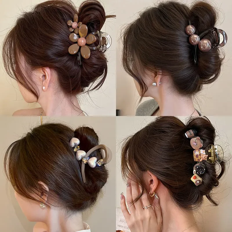 超仙甜美抓夹女2024新款鲨鱼夹高级感卡通后脑勺发夹简约中号头饰