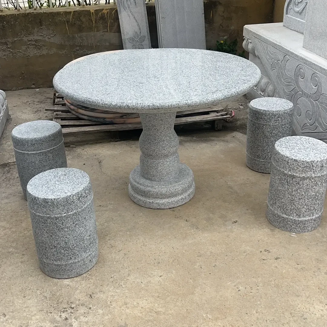 花岗岩石桌石凳家用户外休闲圆桌茶台适用于庭院花园