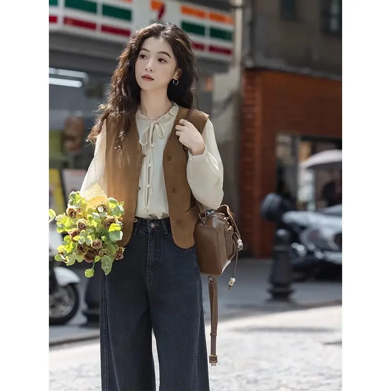 2025秋季新款韩系穿搭高级感雪纺衫上衣咖色马甲牛仔裤显瘦三件套