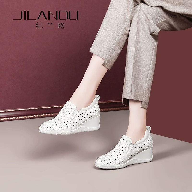 真皮镂空洞洞单鞋女2025春夏新款休闲妈妈鞋厚底坡跟透气软底女鞋