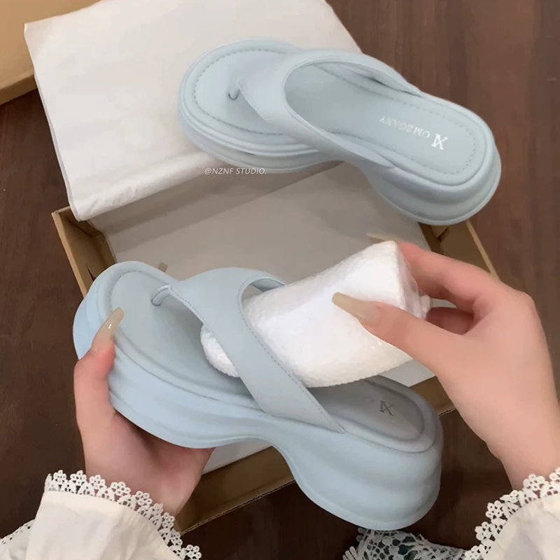 南在南方增高厚底人字拖鞋女款夏外穿2025新款仙女风踩屎感凉拖鞋