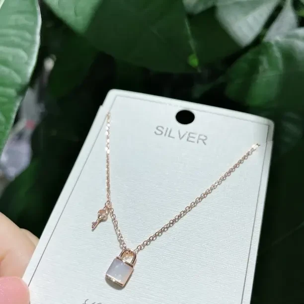 坠链均925银合成锆石 清仓S925纯银锁头女款小众简约气质锁骨链