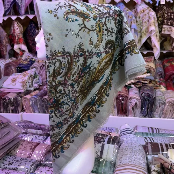 民族风百鸟朝凤香云缎印花长巾女士时尚高端气质百搭丝巾复古披肩