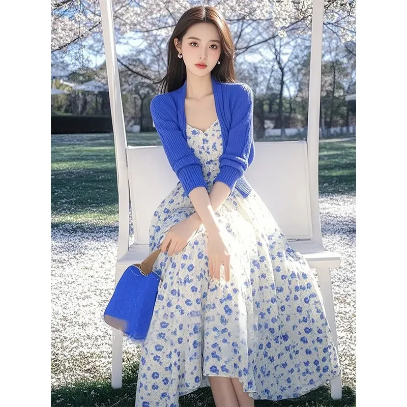 春装搭配一整套御姐度假风独特漂亮克莱因蓝针织开衫搭碎花裙套装